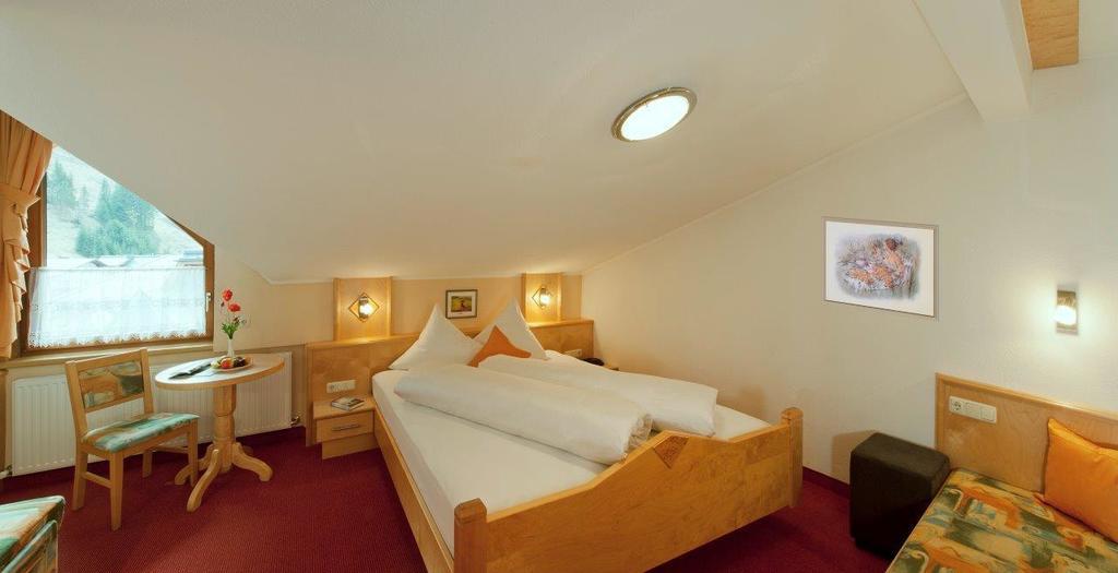 Apart Garni Mirabell Hotel Kappl  Room photo